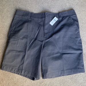 L.L. Bean Grey Natural Fit Cargo Shorts Size 40